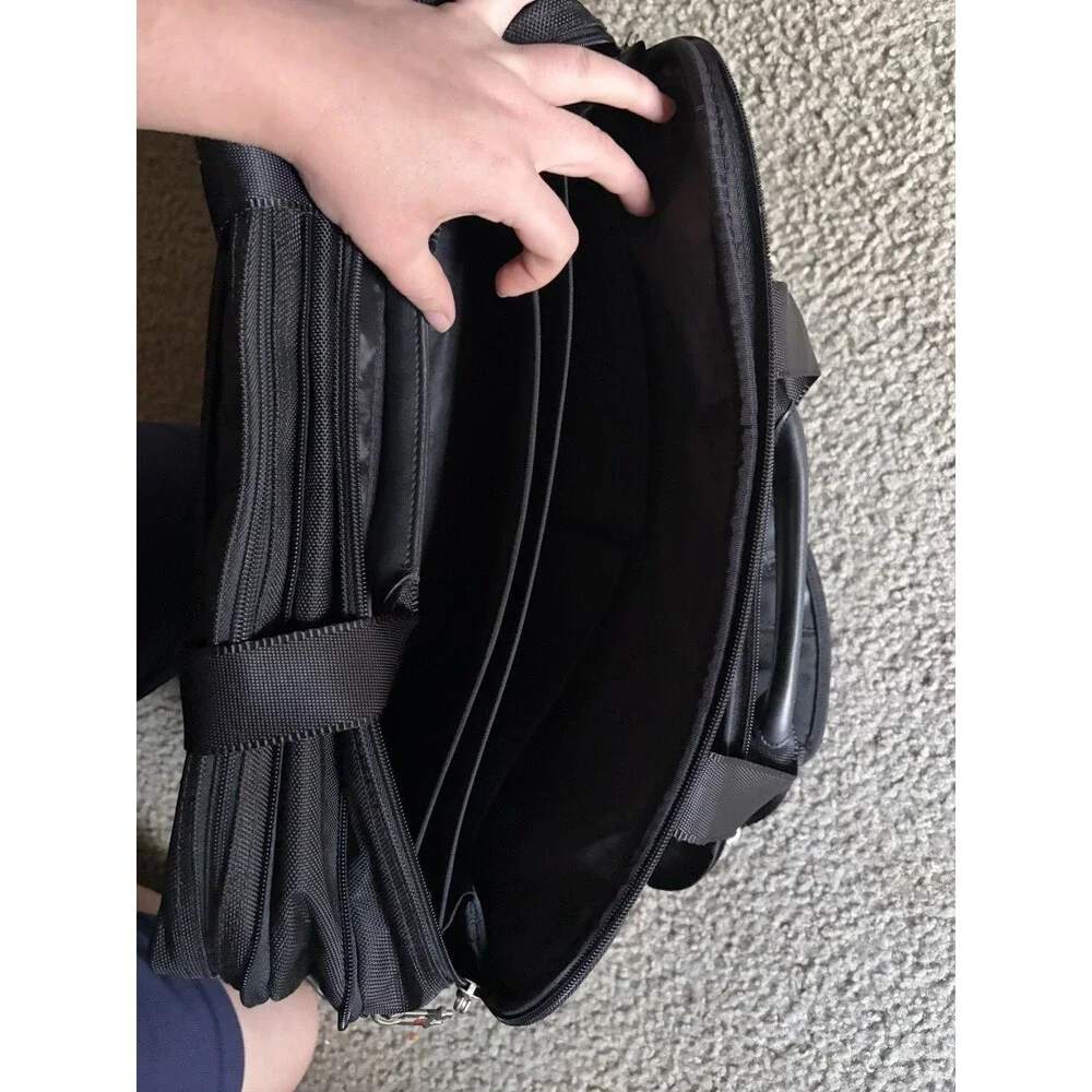 Wegner Laptop Carry Bag Many Pockets Black